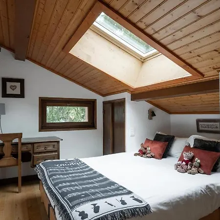 6 Bedrooms Chalet With Sauna & Nearby Skilifts *